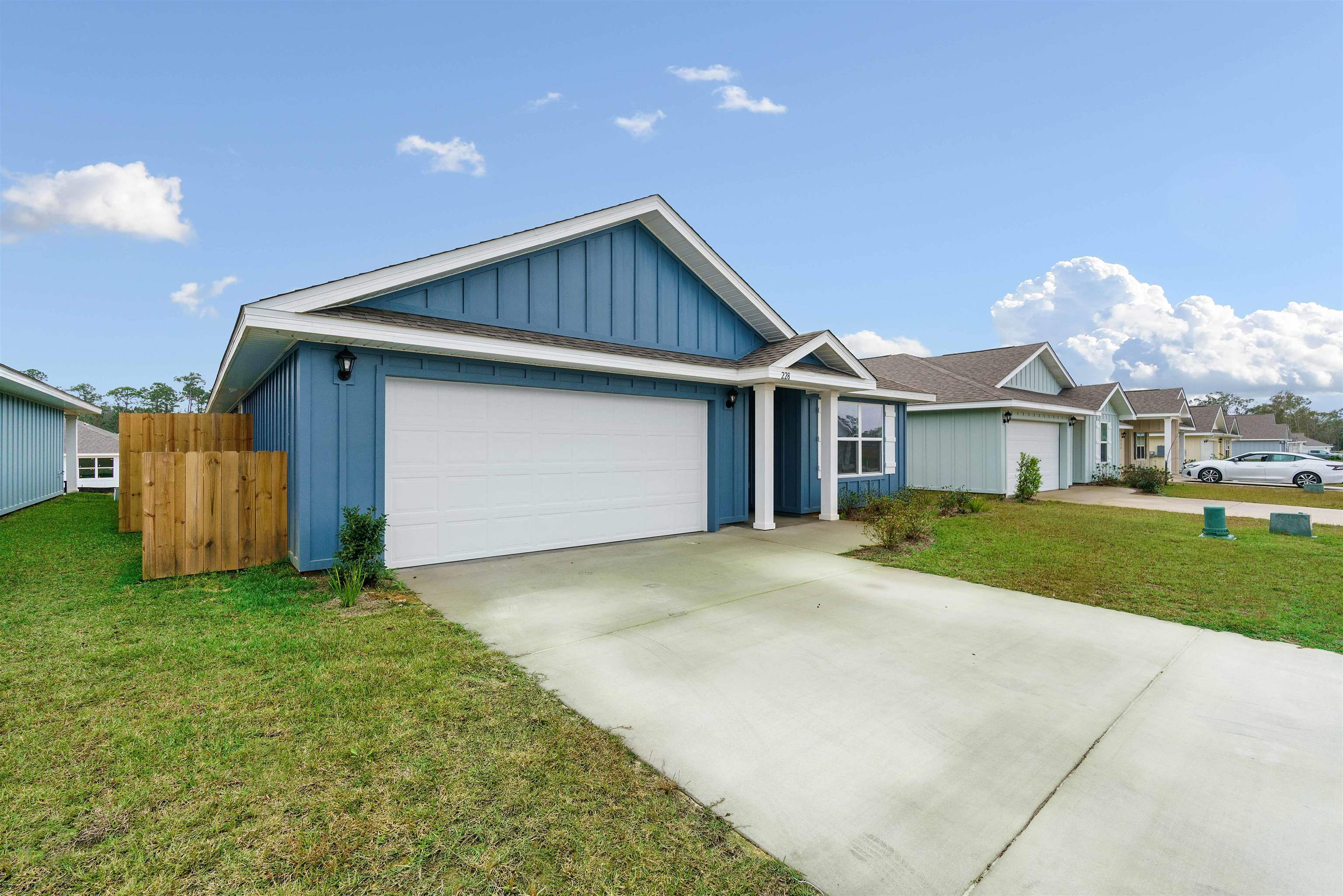 228 Fulham Lane Foley, AL 36535 - Photo 2 of 27