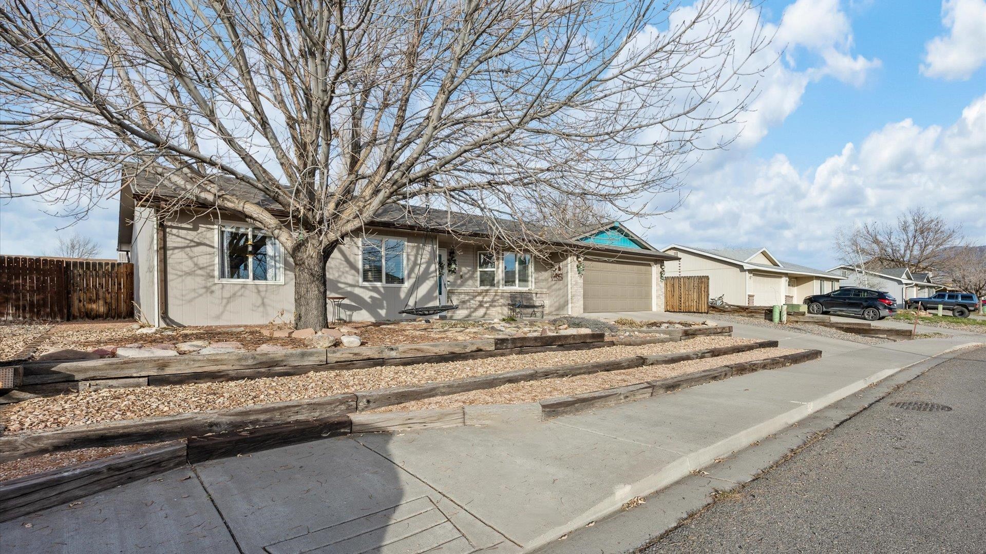 3280 D D 3/4 Road Clifton, CO 81520 - Photo 2 of 26