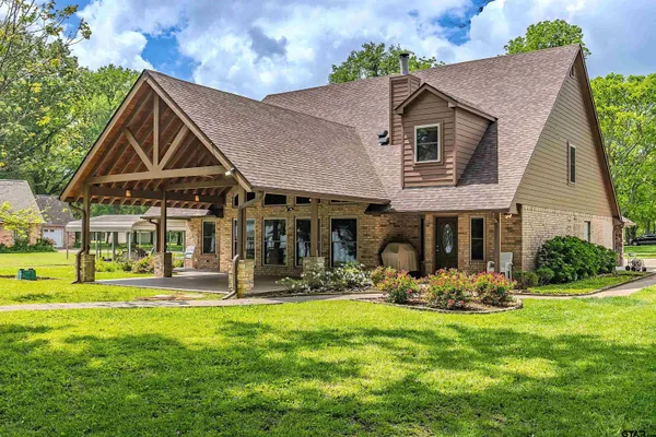 $775,000 | 285 Private Road 5885, Yantis, TX 75497