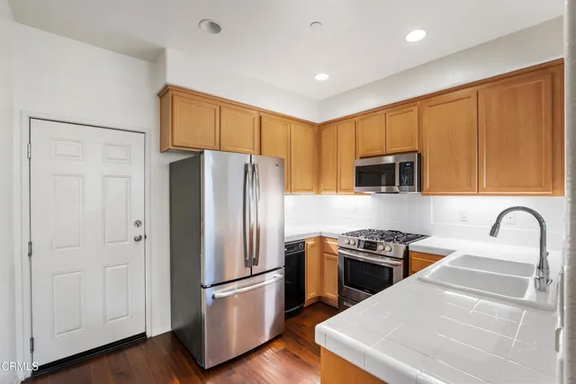 $665,000 | 3005 Roia Lane, Oxnard, CA 93036