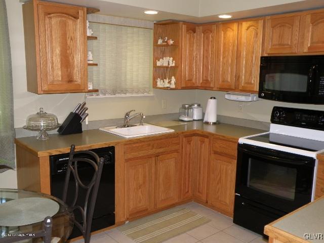 188 Bear Road Kunkletown, PA 18058 - Photo 6 of 31 Gallery Image 6