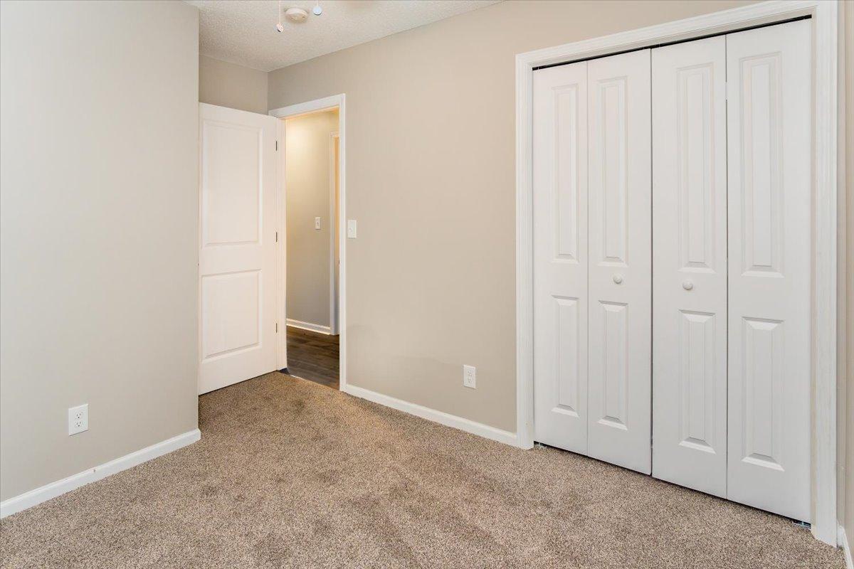 819 Dorland Road South Maplewood, MN 55119 - Photo 14 of 32