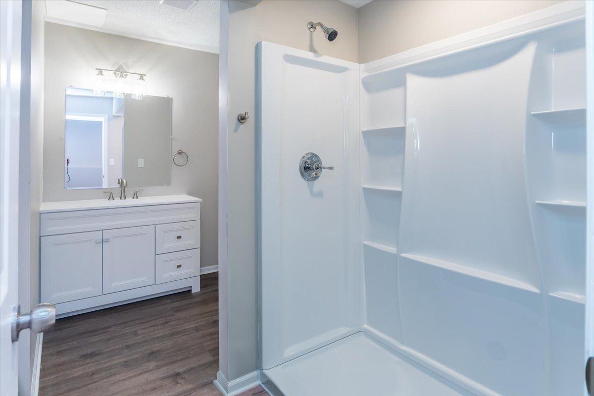 819 Dorland Road South Maplewood, MN 55119 - Photo 22 of 32