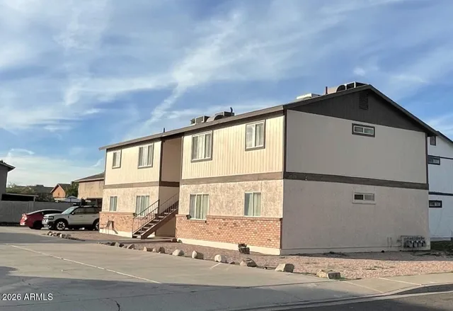 $699,000 | 2020 North Hunt Circle, Mesa, AZ 85203