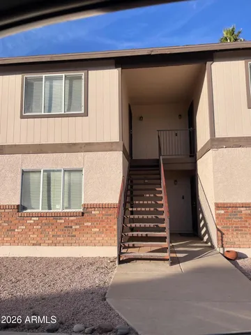 $699,000 | 2020 North Hunt Circle, Mesa, AZ 85203