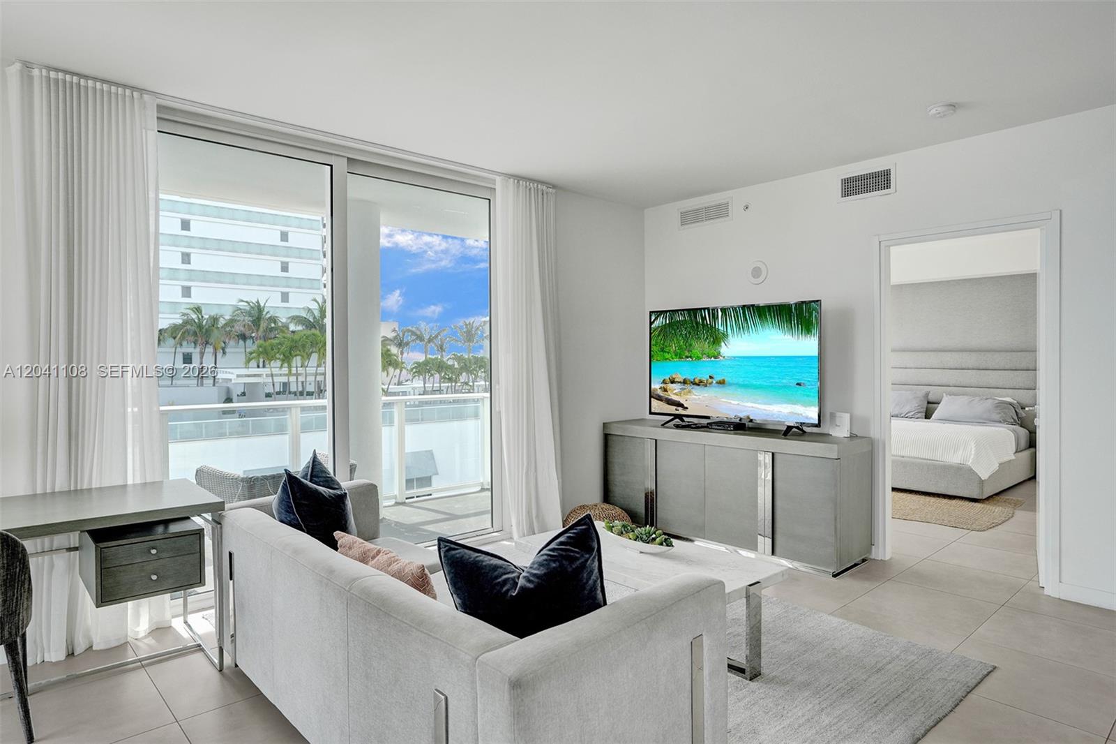 401 North Birch Road, Unit 715 Fort Lauderdale, FL 33304 - Photo 29 of 48