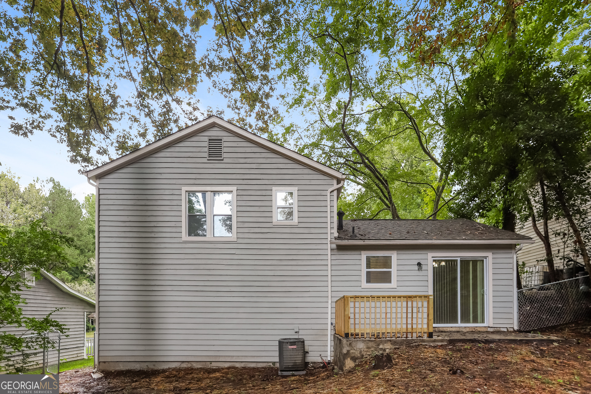 819 Martin Road Stone Mountain, GA 30088 - Photo 15 of 18