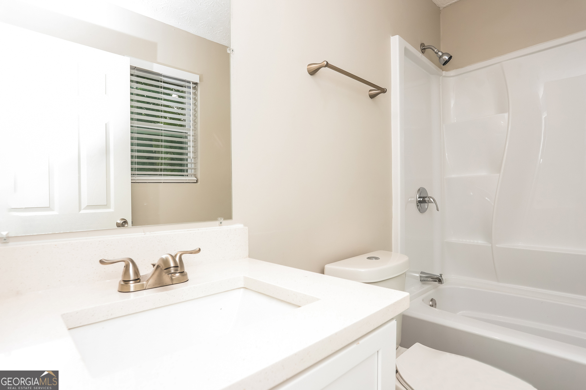 819 Martin Road Stone Mountain, GA 30088 - Photo 10 of 18