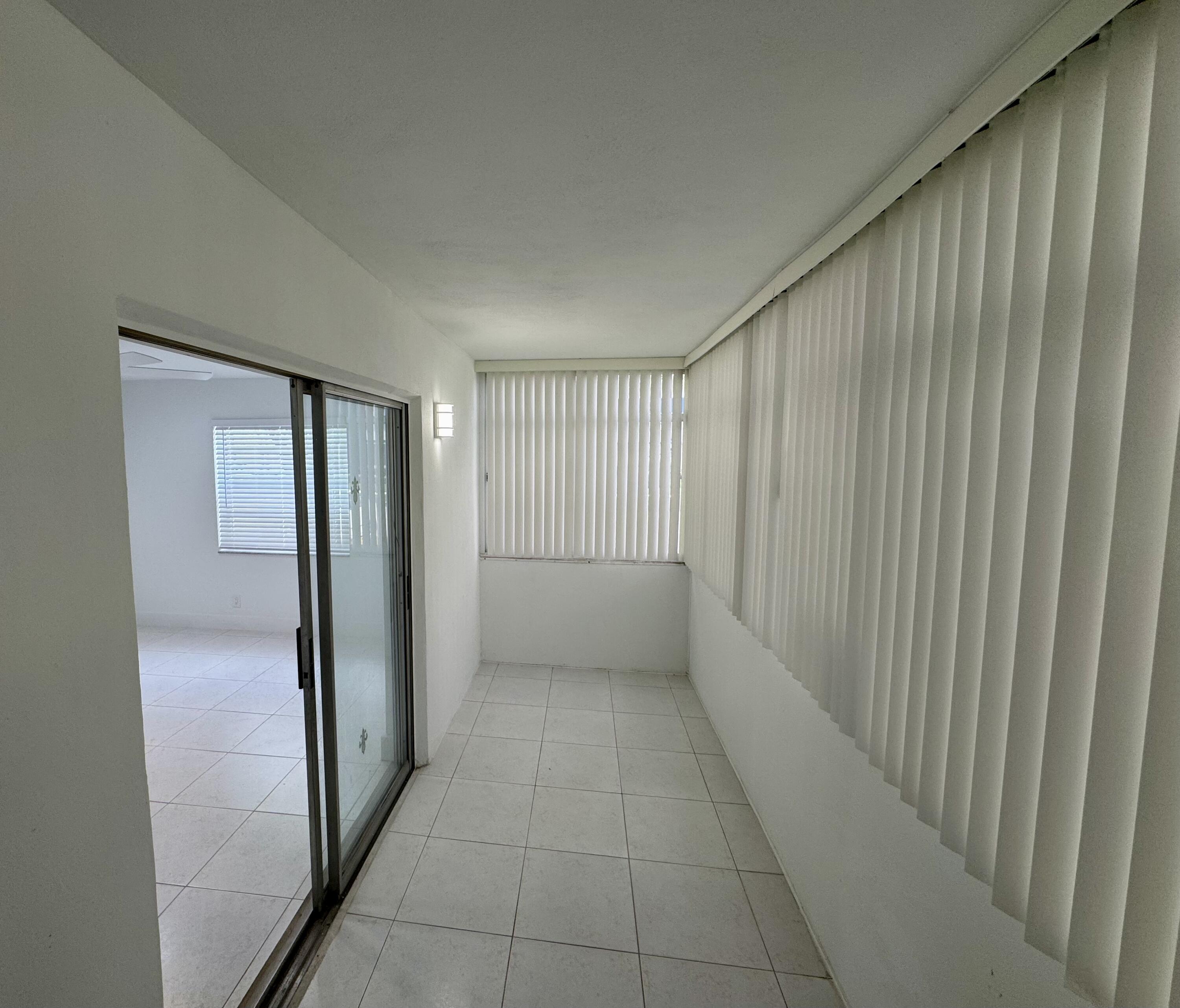541 Normandy L Delray Beach, FL 33484 - Photo 22 of 55 a view of entryway