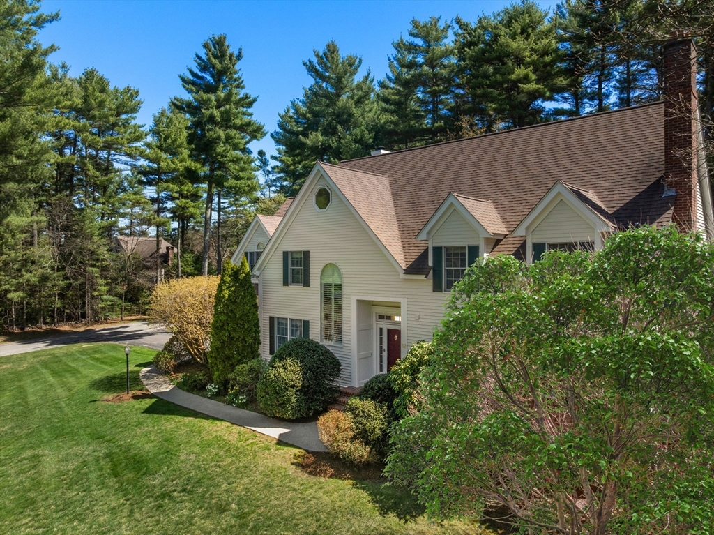 32 Draper Road Dover, MA 02030 - Photo 1 of 36 Gallery Image 1