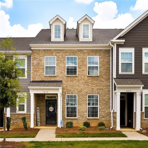 $304,500 | 1419 Prospect Hl Street, Kernersville, NC 27284