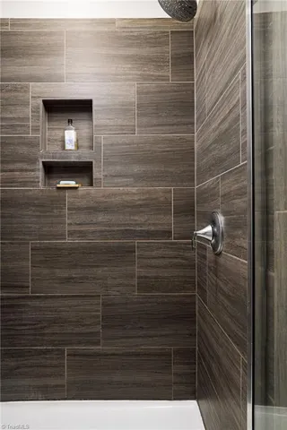 $304,500 | 1419 Prospect Hl Street, Kernersville, NC 27284