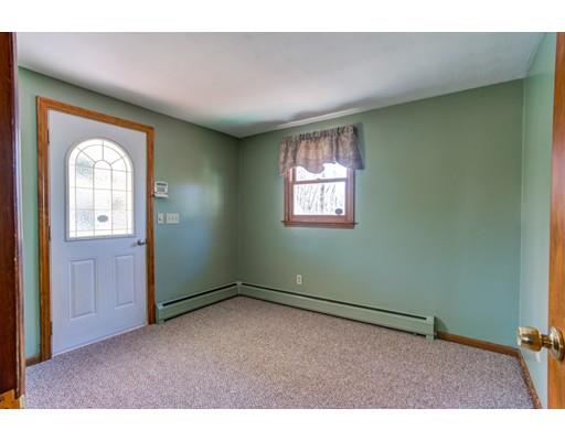127 Cross Road Holyoke, MA 01040 - Photo 12 of 30