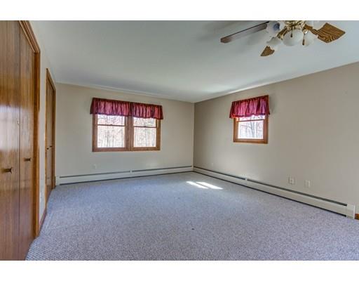 127 Cross Road Holyoke, MA 01040 - Photo 14 of 30