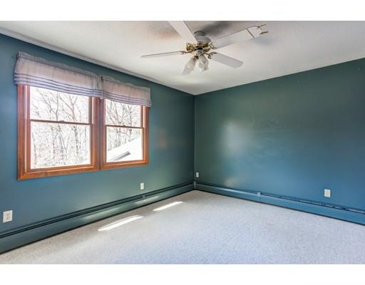 127 Cross Road Holyoke, MA 01040 - Photo 19 of 30