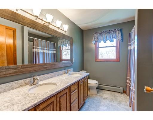127 Cross Road Holyoke, MA 01040 - Photo 20 of 30