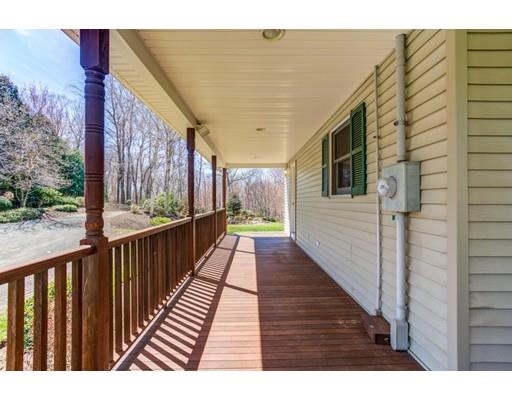 127 Cross Road Holyoke, MA 01040 - Photo 4 of 30