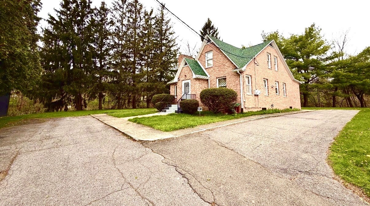 99 Castle Creek Road, Unit 1 Binghamton, NY 13901 - Photo 2 of 18