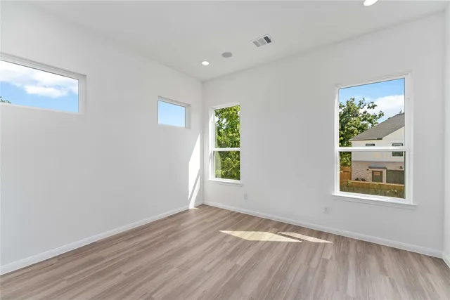 $440,000 | 4713 Mallow Street, Unit E/F, Houston, TX 77033