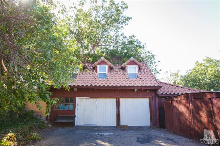 1815 La Granada Drive Thousand Oaks, CA 91362 - Photo 21 of 38 a house view with a outdoor space