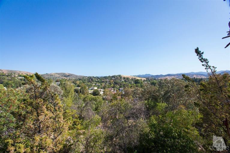 1815 La Granada Drive Thousand Oaks, CA 91362 - Photo 32 of 38 a view of a city