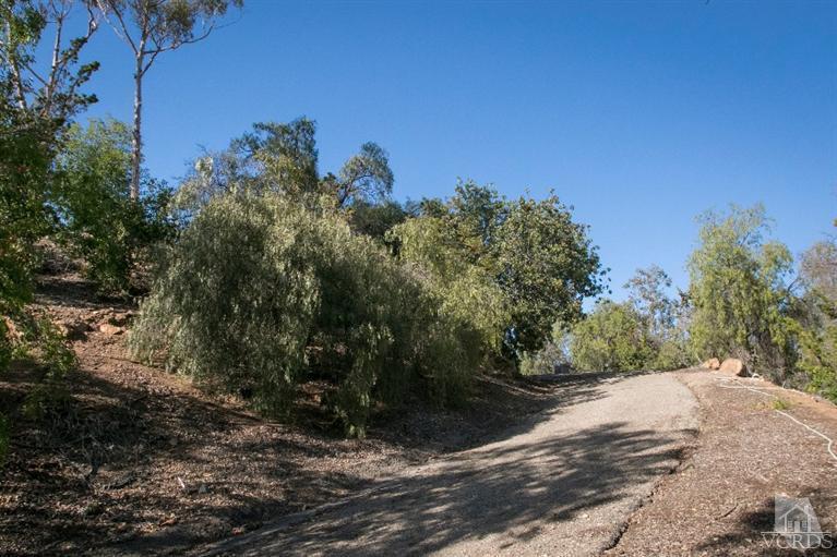 1815 La Granada Drive Thousand Oaks, CA 91362 - Photo 37 of 38 a view of a yard