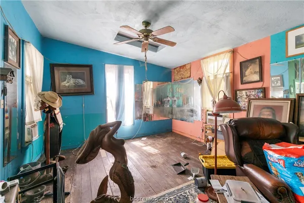 $199,000 | 600 West Wm J Bryan Parkway, Bryan, TX 77803