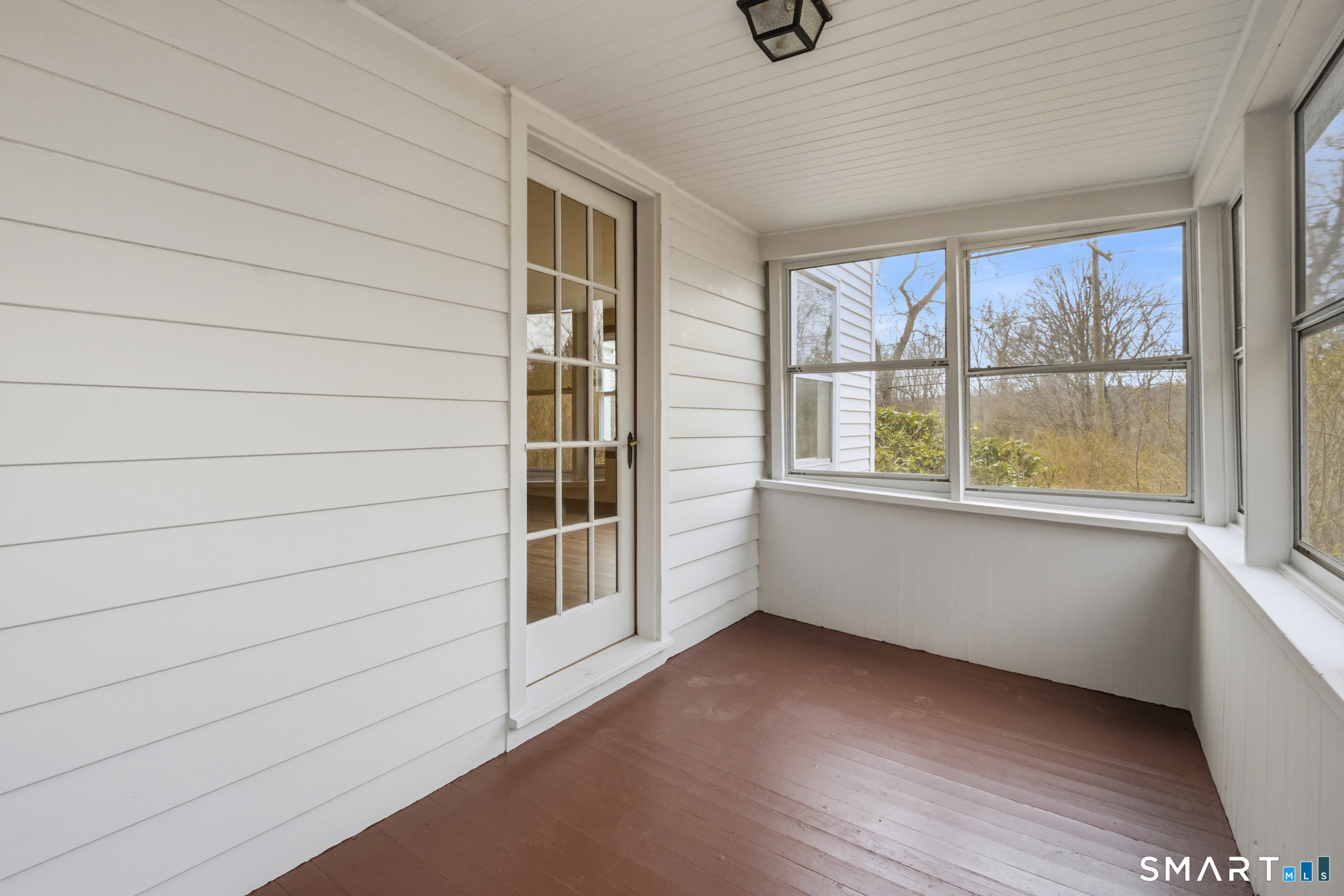 217 East Waterbury Road Naugatuck, CT 06770 - Photo 33 of 38 an empty room with a window