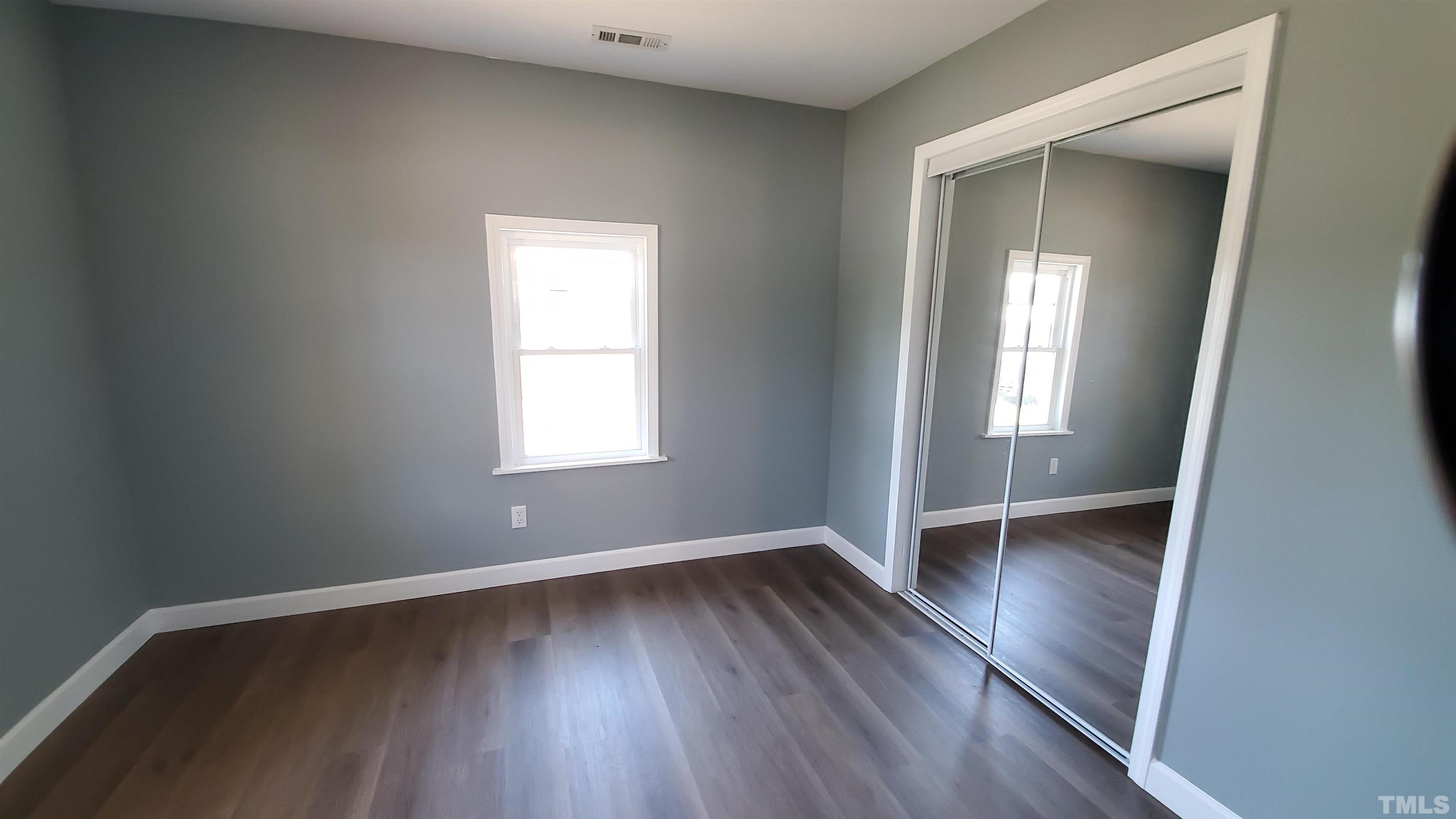 810 Raiford Road Erwin, NC 28339 - Photo 5 of 19 Gallery Image 5