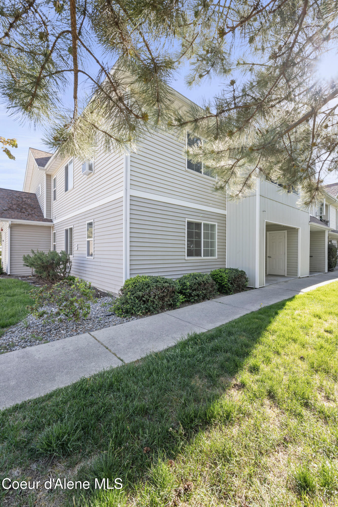 304 North Greensferry Road, Unit 108 Post Falls, ID 83854 - Photo 16 of 29 6_SelkirkMedia