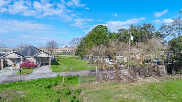 $200,000 | 2068 Farragut Street, New Orleans, LA 70114