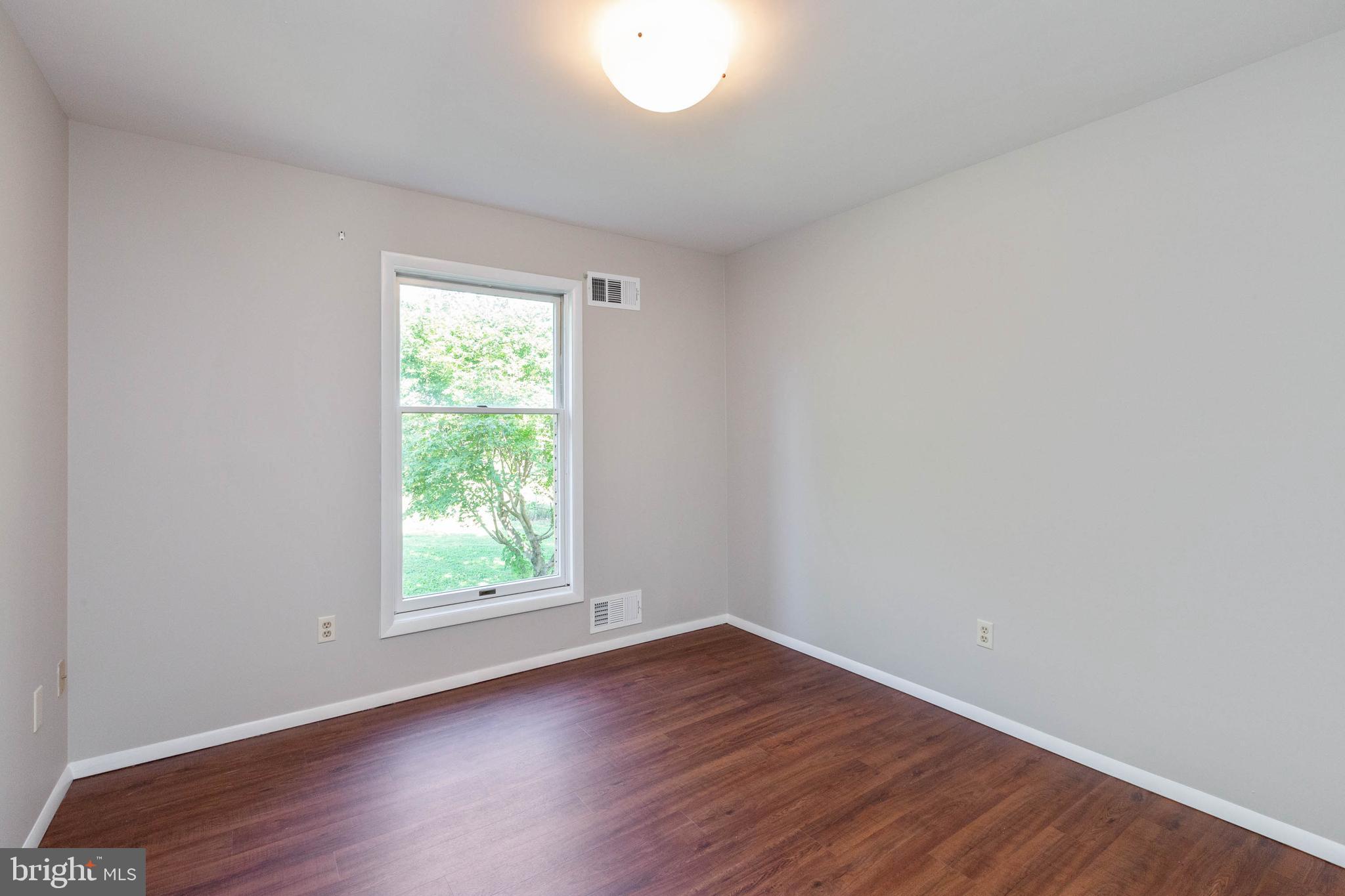3009 Basford Road Frederick, MD 21703 - Photo 22 of 35 Third bedroom