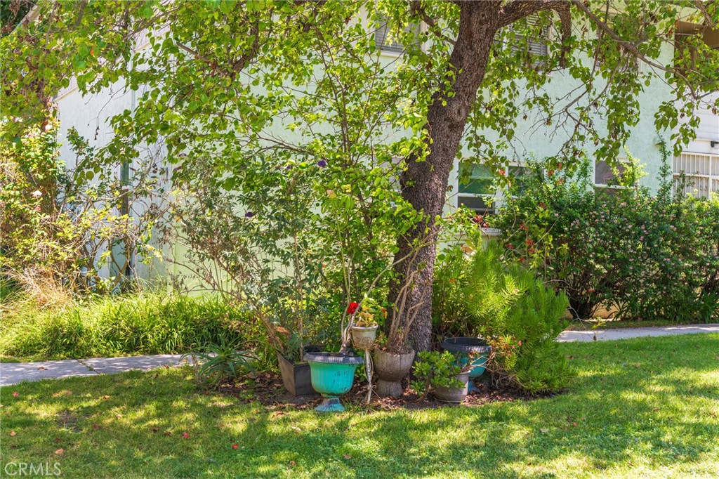 5835 Bowcroft Street, Unit 2 Los Angeles, CA 90016 - Photo 26 of 32