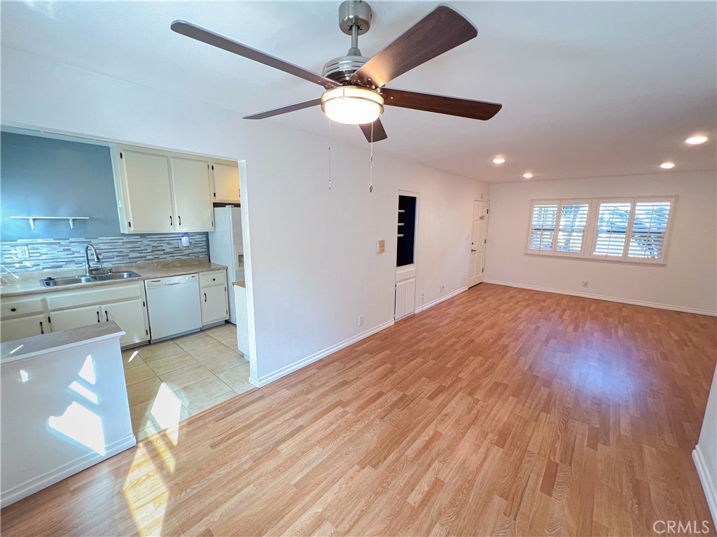 5835 Bowcroft Street, Unit 2 Los Angeles, CA 90016 - Photo 7 of 32