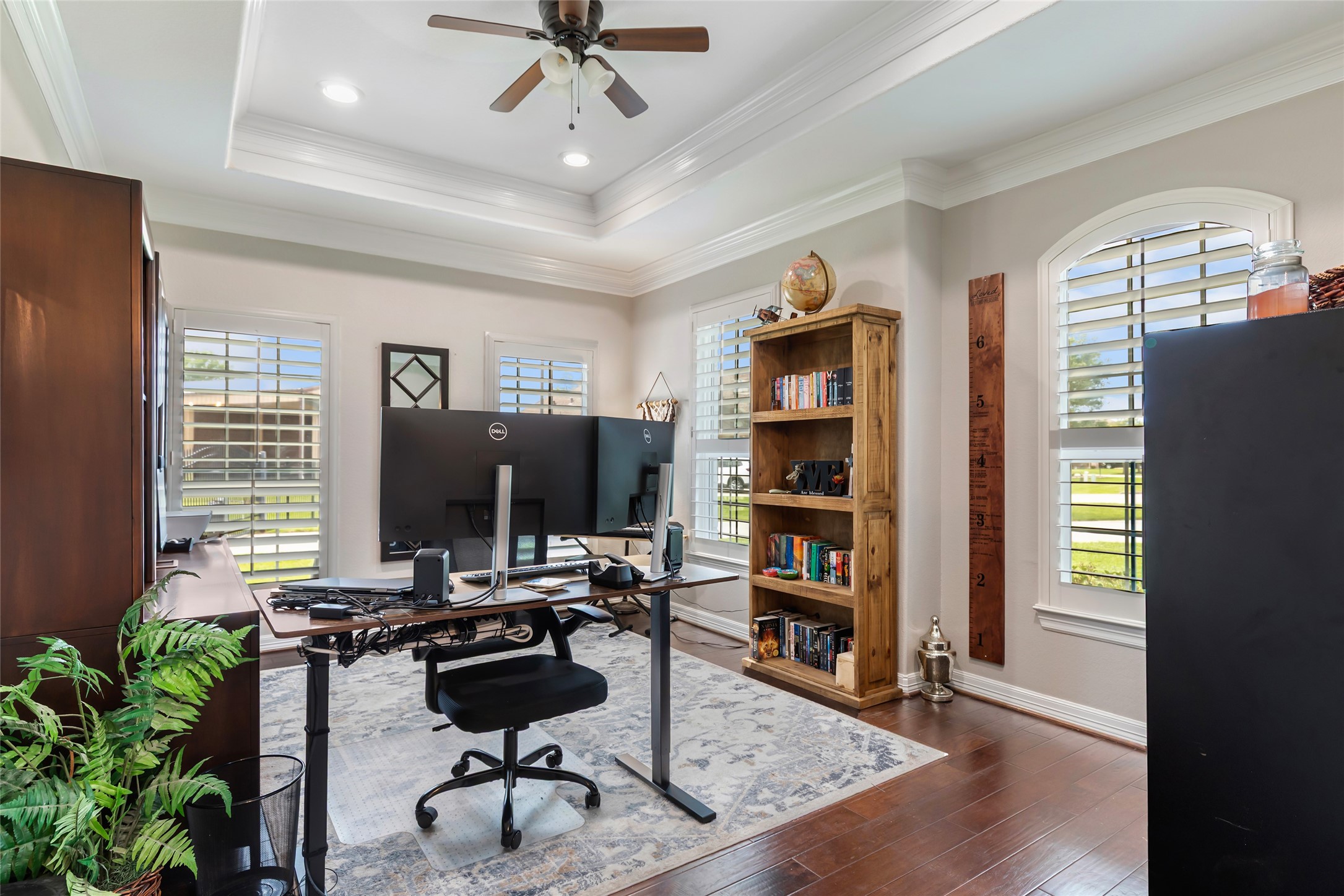 6202 Circle Back Road Baytown, TX 77523 - Photo 14 of 50 Private home office