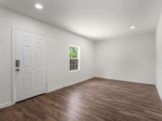 $2,600 | 1824 Arundel Drive, Carrollton, TX 75007