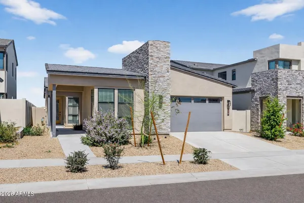 $589,000 | 810 East Hopi Trail, Phoenix, AZ 85042