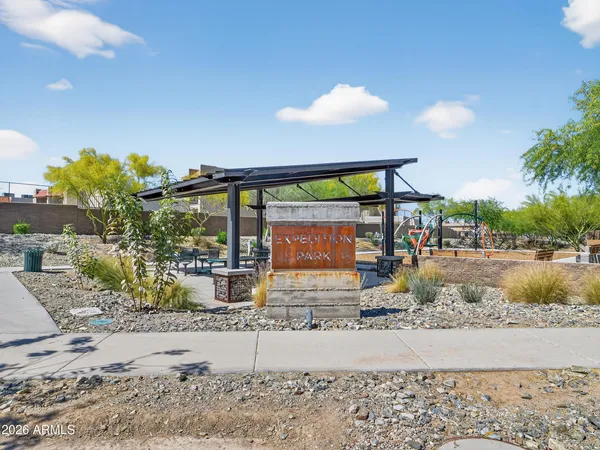 $589,000 | 810 East Hopi Trail, Phoenix, AZ 85042