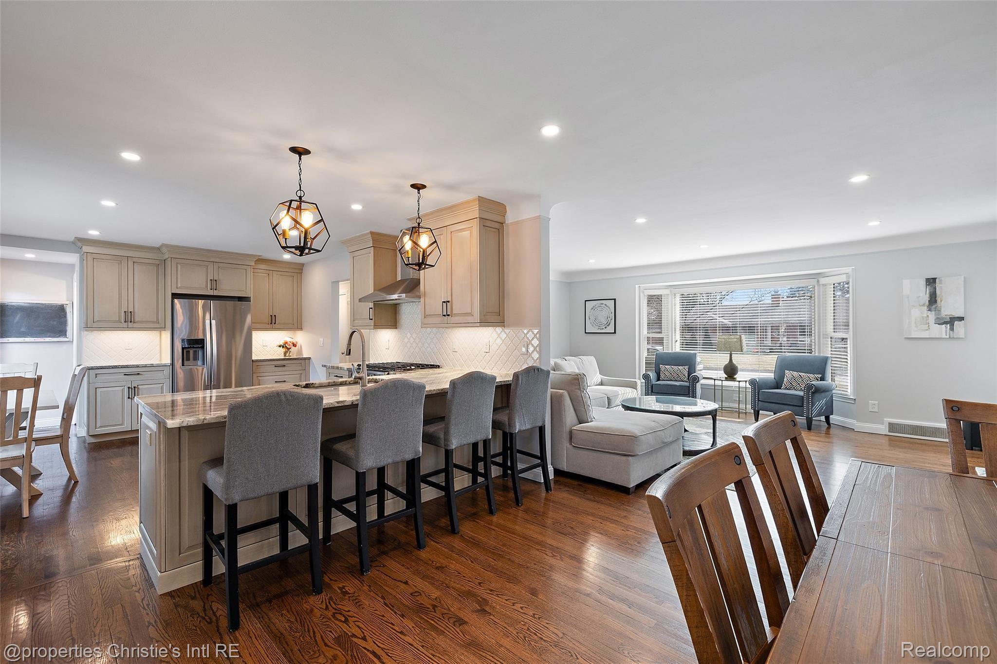 540 Shoreham Road Grosse Pointe, MI 48236 - Photo 14 of 44 540 Shoreham Rd-24.jpg