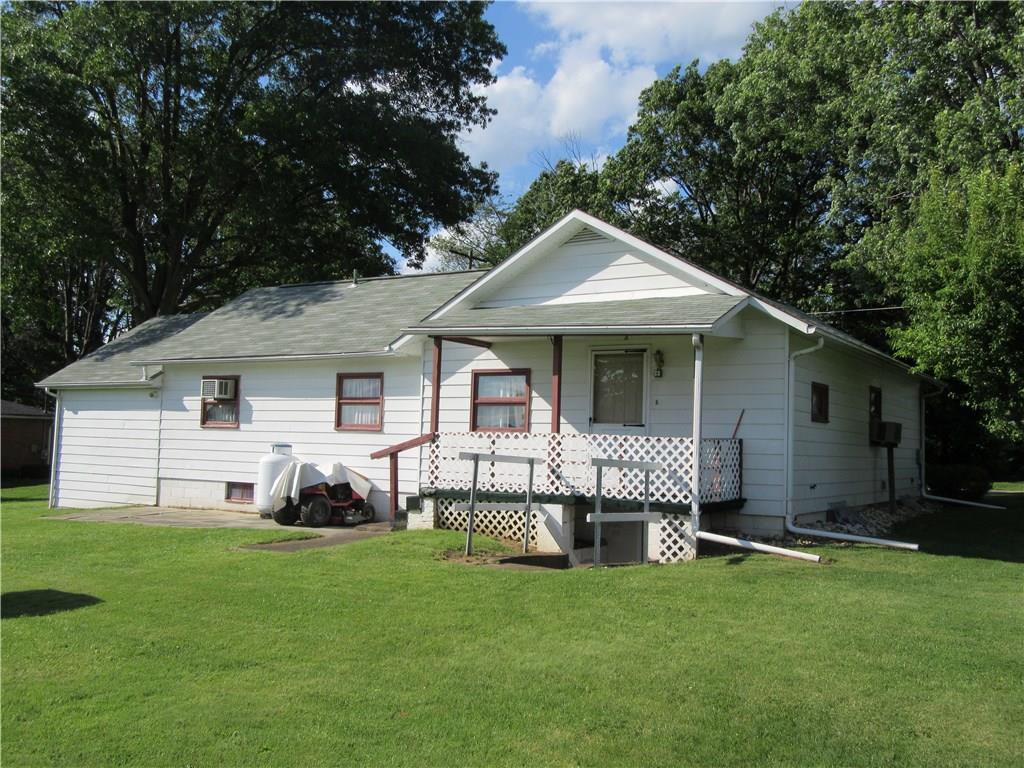 792 Hecla Road Mount Pleasant, PA 15666 - Photo 3 of 19 Gallery Image 3