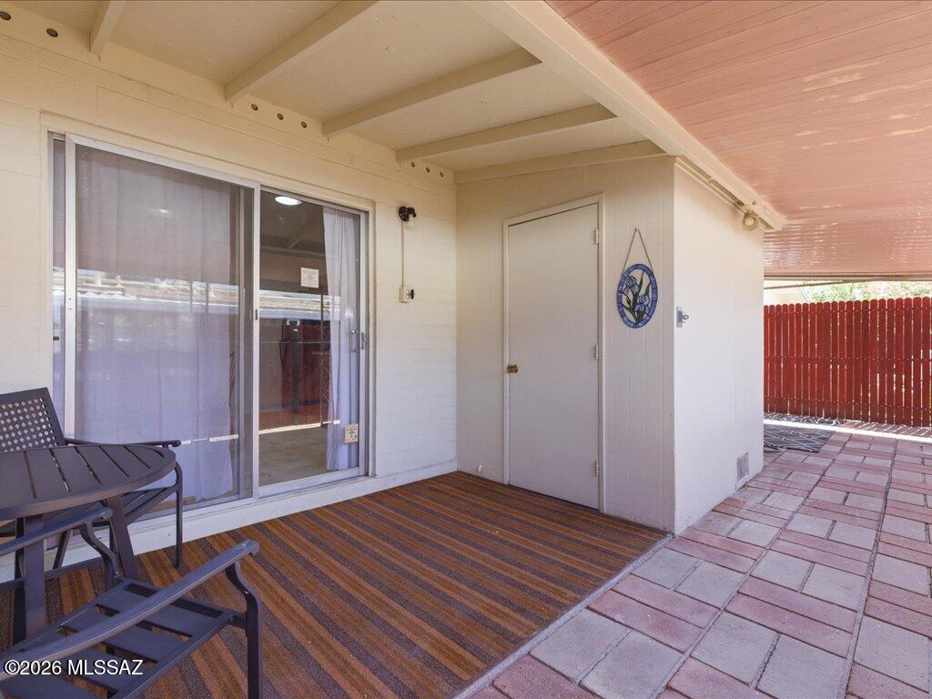 492 North Silverbell Road Tucson, AZ 85745 - Photo 27 of 33