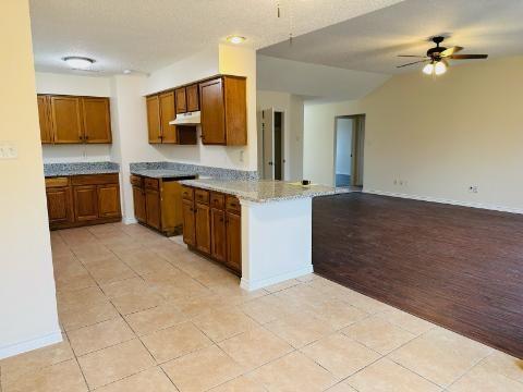 205 Apollo Road Garland, TX 75040 - Photo 4 of 12