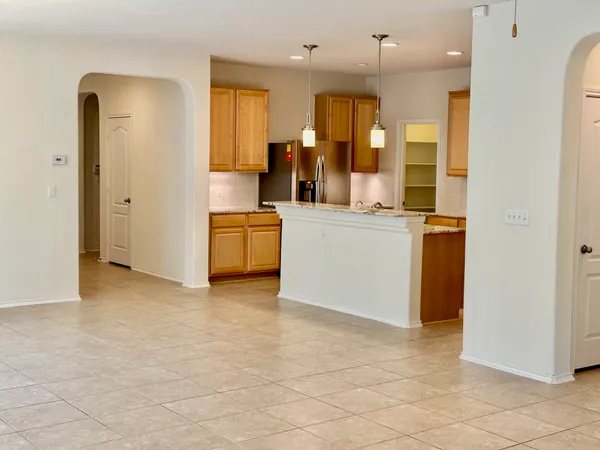 $2,300 | 413 Hunters Hill Drive, San Marcos, TX 78666