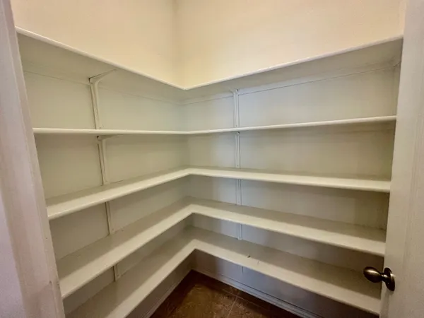 $2,300 | 413 Hunters Hill Drive, San Marcos, TX 78666