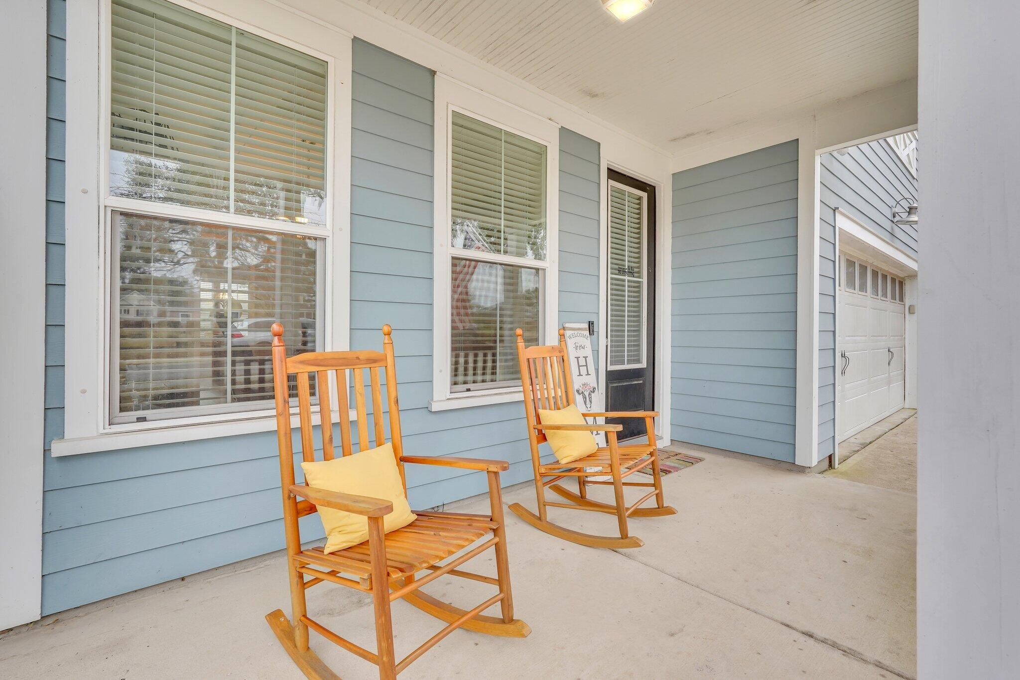 409 Ambergate Lane Moncks Corner, SC 29461 - Photo 5 of 56 9-web-or-mls-DSC01343