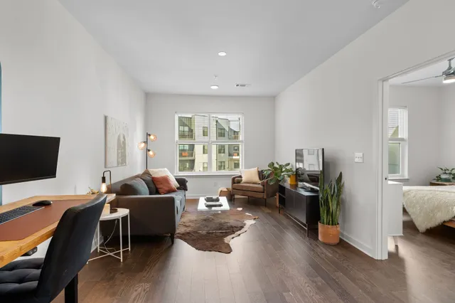 $285,000 | 1677 54th Avenue North, Unit 318, Nashville, TN 37209