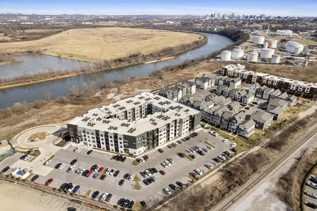 $285,000 | 1677 54th Avenue North, Unit 318, Nashville, TN 37209