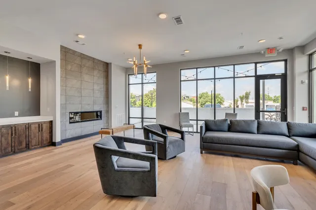 $285,000 | 1677 54th Avenue North, Unit 318, Nashville, TN 37209