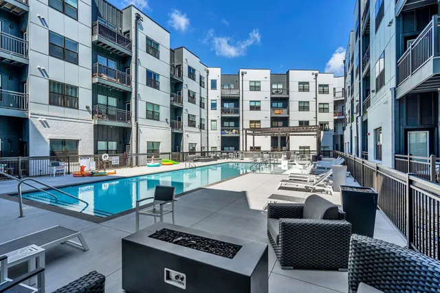 $285,000 | 1677 54th Avenue North, Unit 318, Nashville, TN 37209