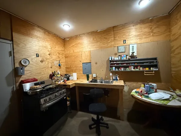 $649,000 | 135-145 Jon Bevan Lane, Ingram, TX 78025